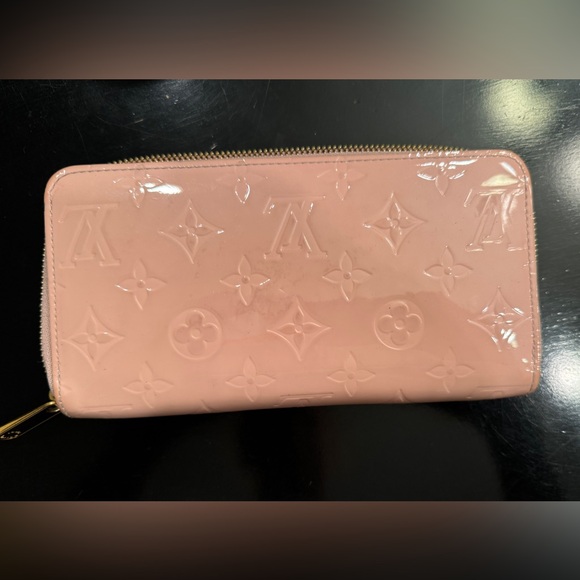 Louis Vuitton Vernis Zippy Wallet Rose Velours - Picture 2 of 9